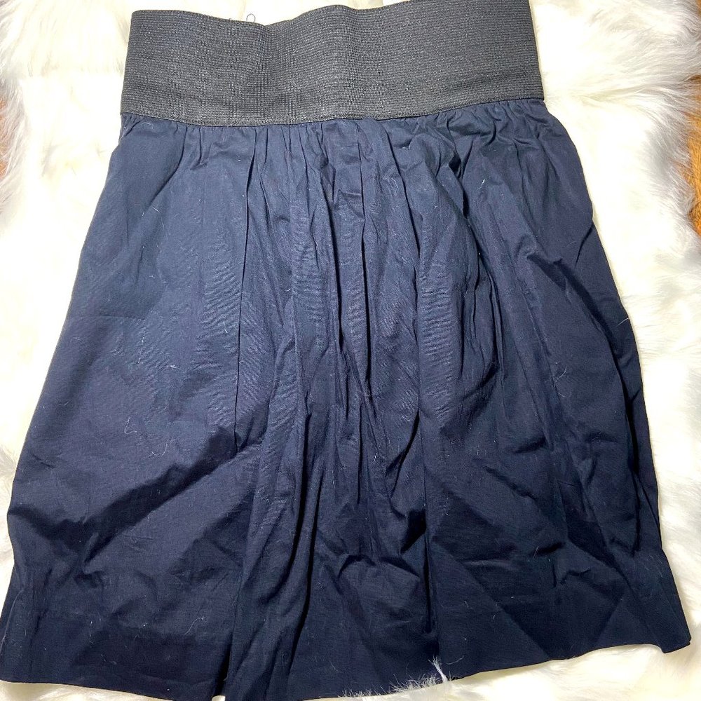 Navy skirt size small